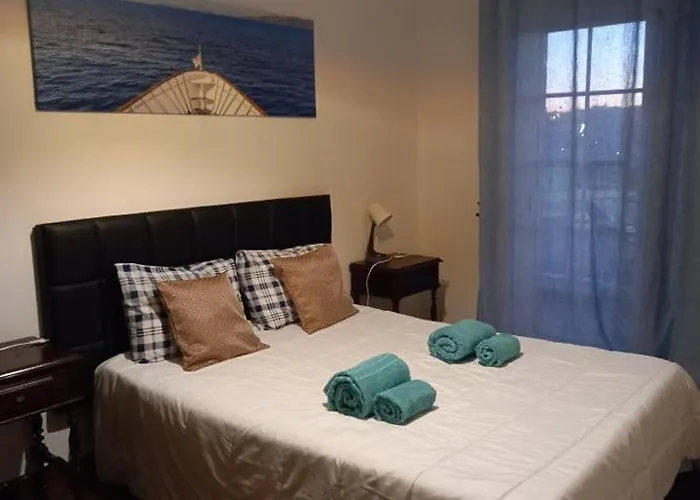 Sunset View Apartment - 22